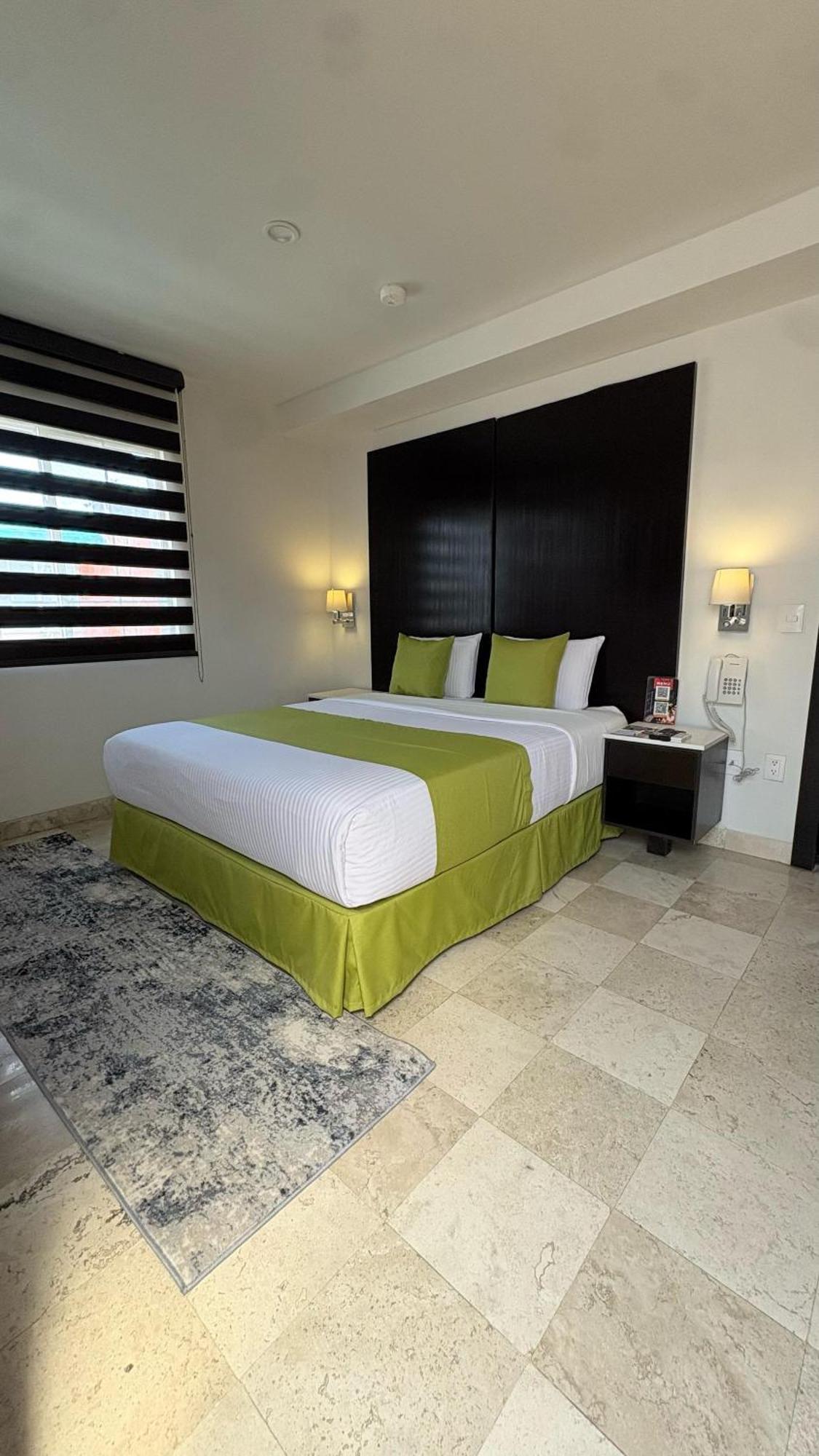 Hotel Del Pescador Ajijic Kültér fotó